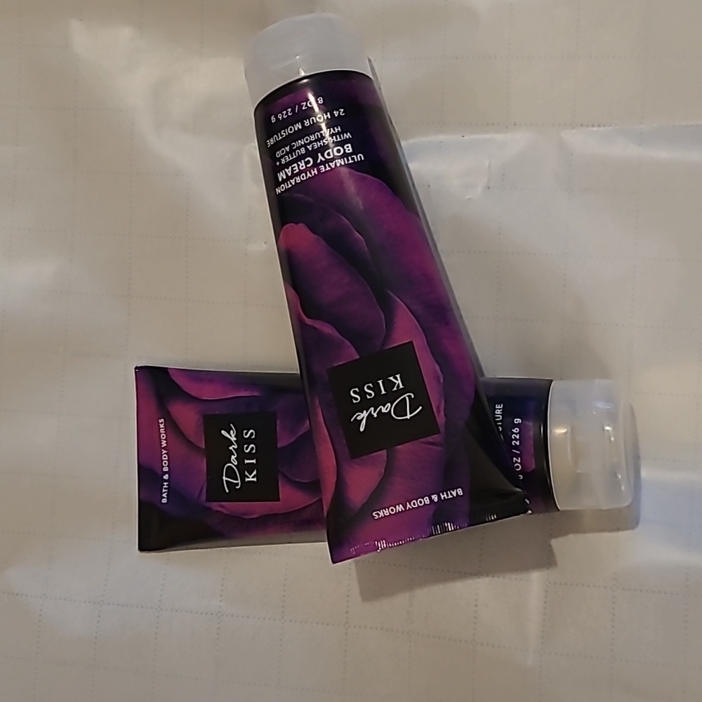 Bath & Body Works DARK KISS Ultimate Hydration Body Cream Hyaluronic Acid